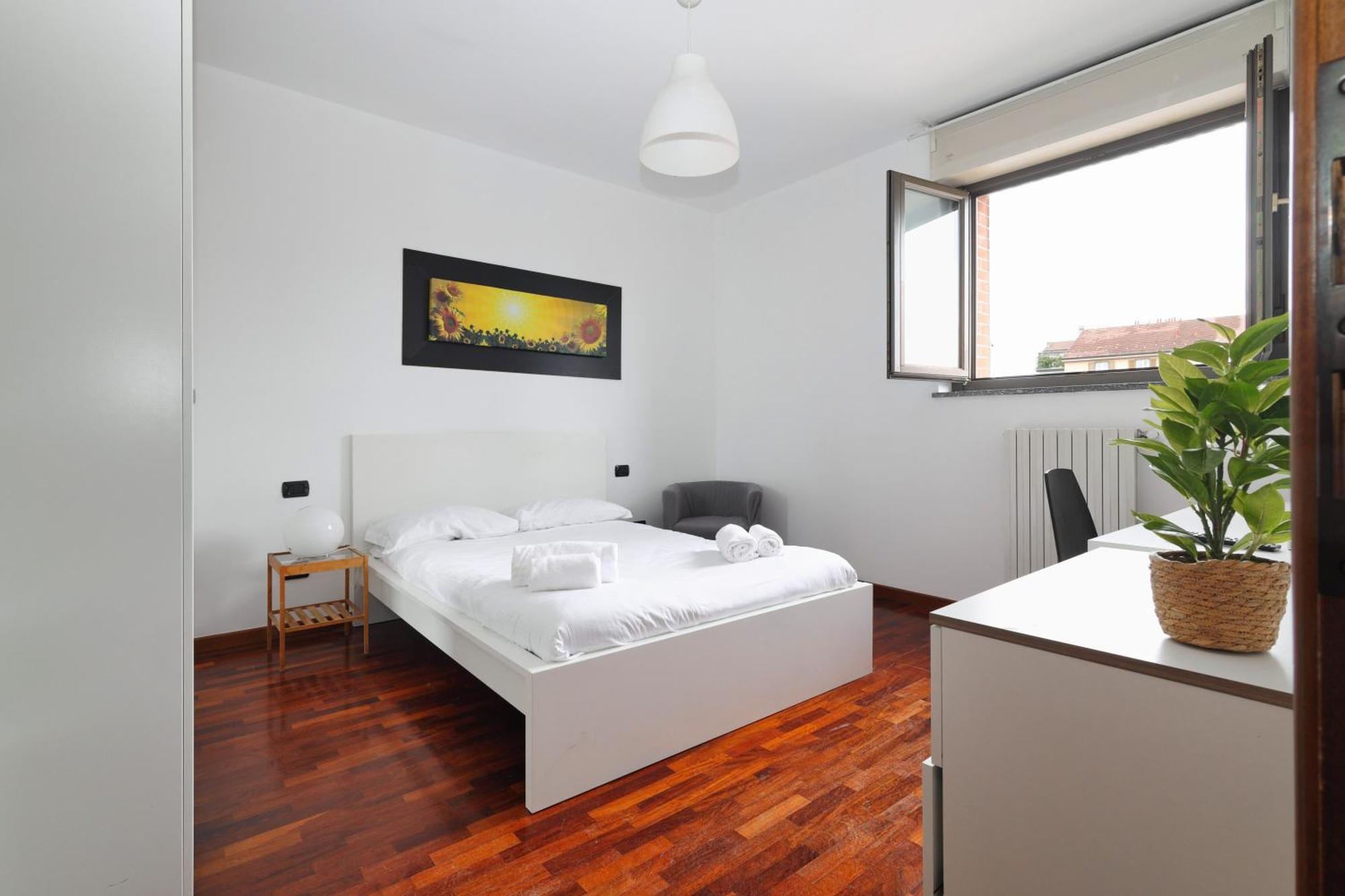 Joivy Lovely 4-bed Flat With Balcony Appartement Milan
