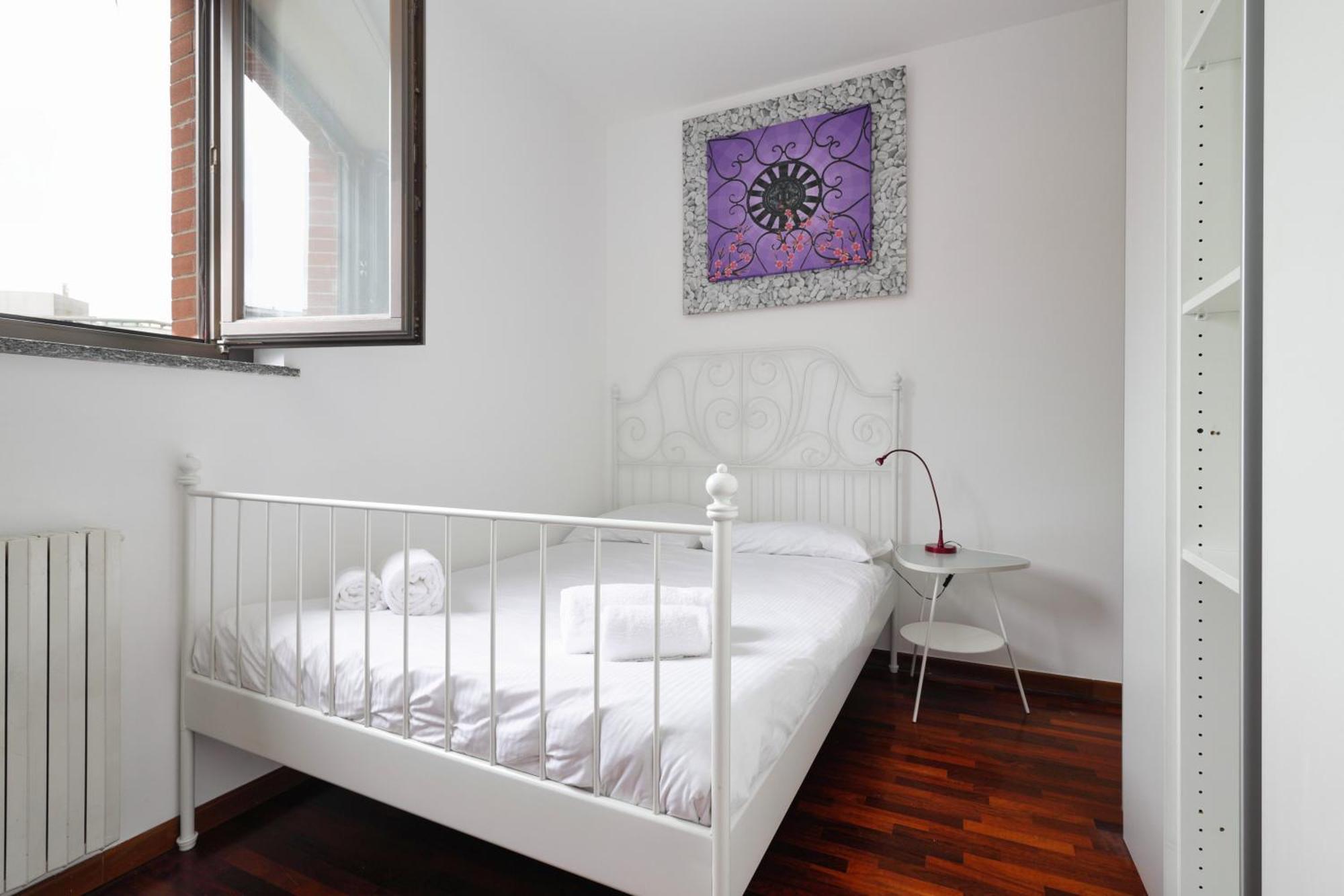 Joivy Lovely 4-bed Flat With Balcony Appartement